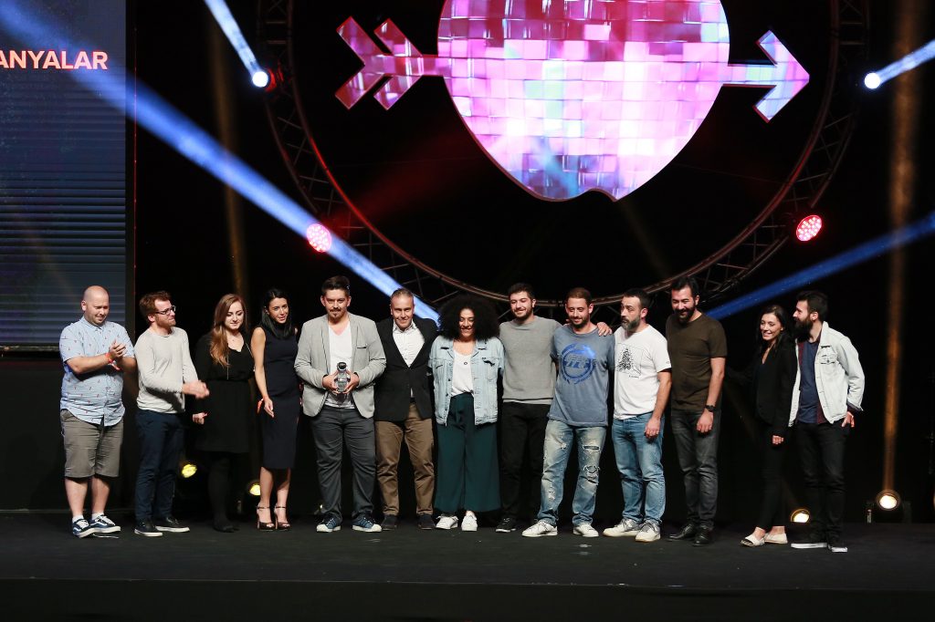 1475842557_kampanyalar_buyuk_odul