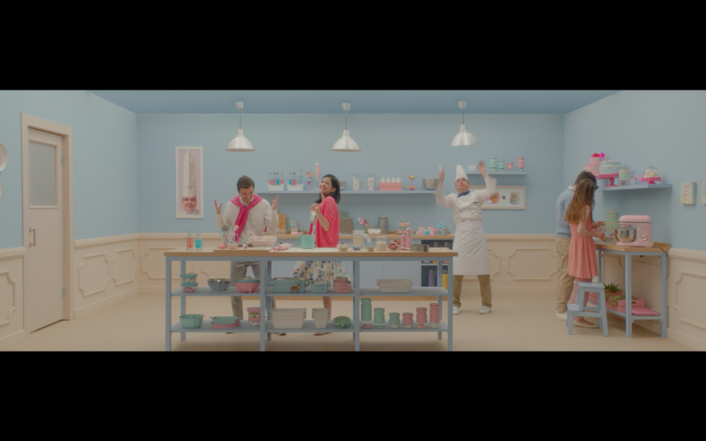 film_ev-konut-mobilya-dekorasyon_ev-konut-mobilya-dekorasyon__karaca-sevgili-bulunca-pasta-kursu_c-section