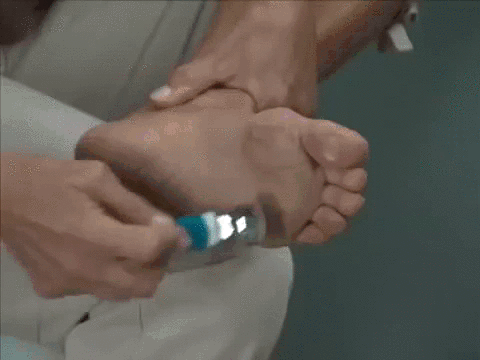 Bize İnsanoğlunun Bir Moron Olduğunu İspat Etmeye Çalışan 25 Garip Amerikan TV Reklamı 016