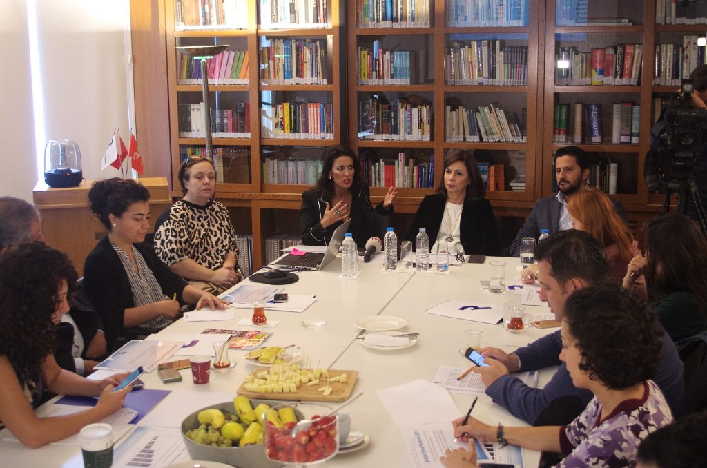 Kamu kurumları ve siyasi parti yatırımları reklam pastasını büyüttü IMGP5799-1