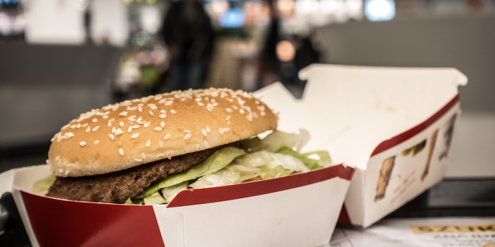 Adı McDonald's, ücreti Nusr-Et hamburger