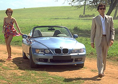 Başarılı ürün yerleştirme yapılan 10 film goldeneye-bmw-product-placement