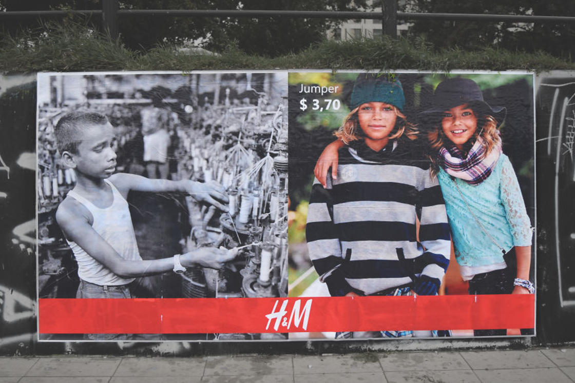 fake-fashion-billboards-Igor-Dobrowolski-2