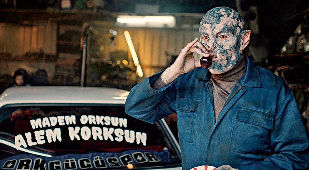 Arda Erdik kime göz kırpıyor? arda1