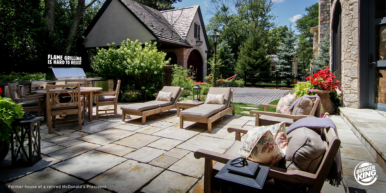 Burger King yeni kampanyasında yine McDonald’s'a sataştı mcburger