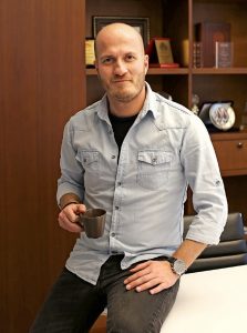 Satış sürecini dijitalleştirmeyen kaybedecek... Harun-Akol