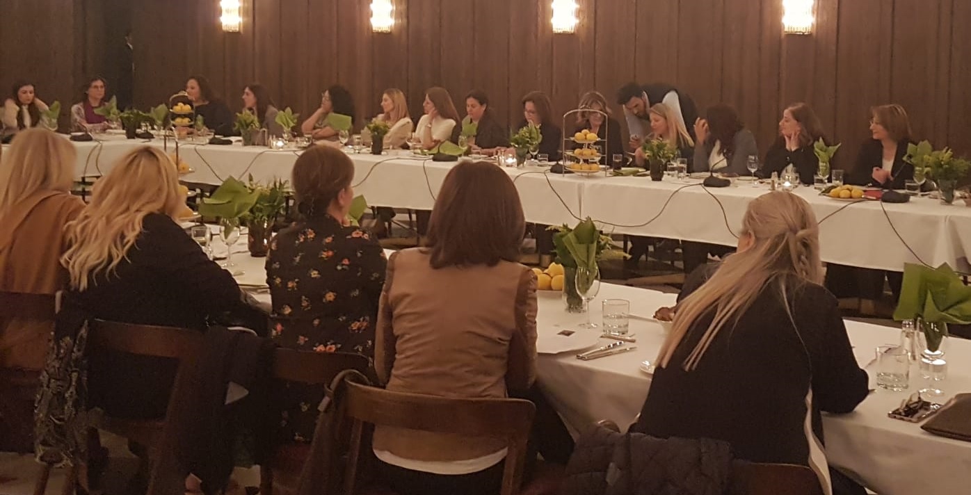 Toplantı kapalıydı, işkadınları cesur, Maliye Bakanı ise samimi! aaa