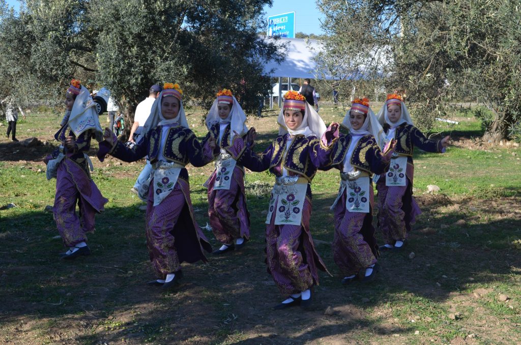 Bugün Japonya’da 2 milyon haneye Komili zeytinyağı satılıyor 1