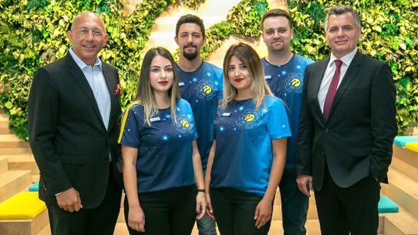 “Müşteri ne ister, biliyoruz” 5b58748ceb10bb3b606d06ac