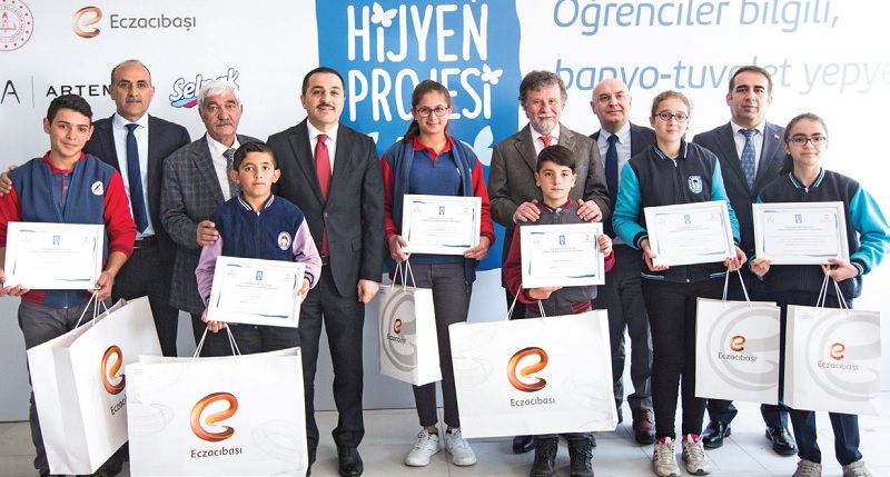 Nisan'ın adı Adana mı olsa ? Nisan'ın adı Adana mı olsa ?