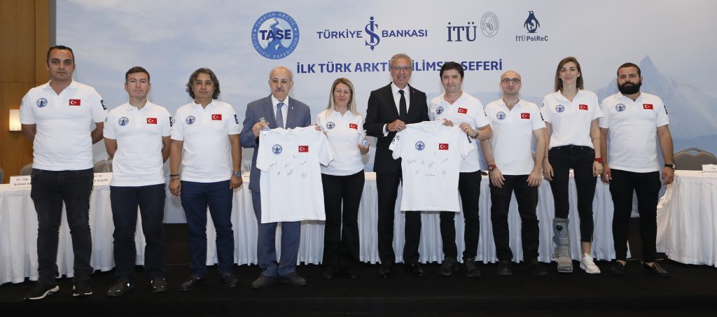 Arktik’e ilk Türk bilimsel sefer İş Bankası sponsorluğunda gerçekleştirildi