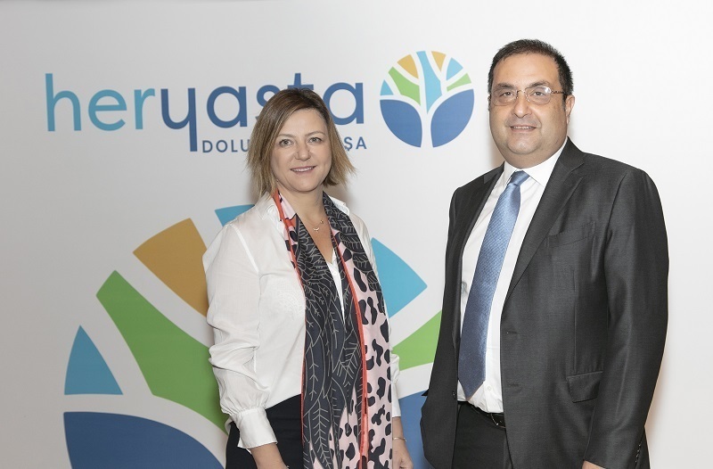 "Yaşlanmaktan korkuyoruz ve gelecek kaygımız yüksek"