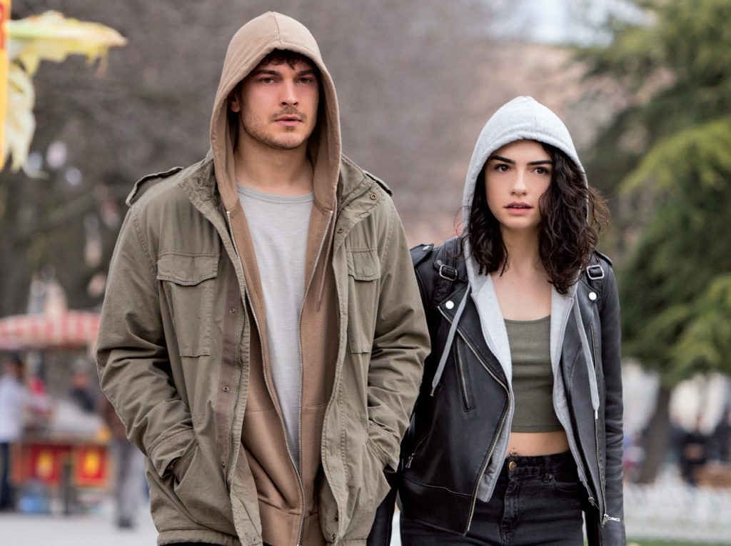 “Otobüste Netflix izlemede dünya birincisiyiz”