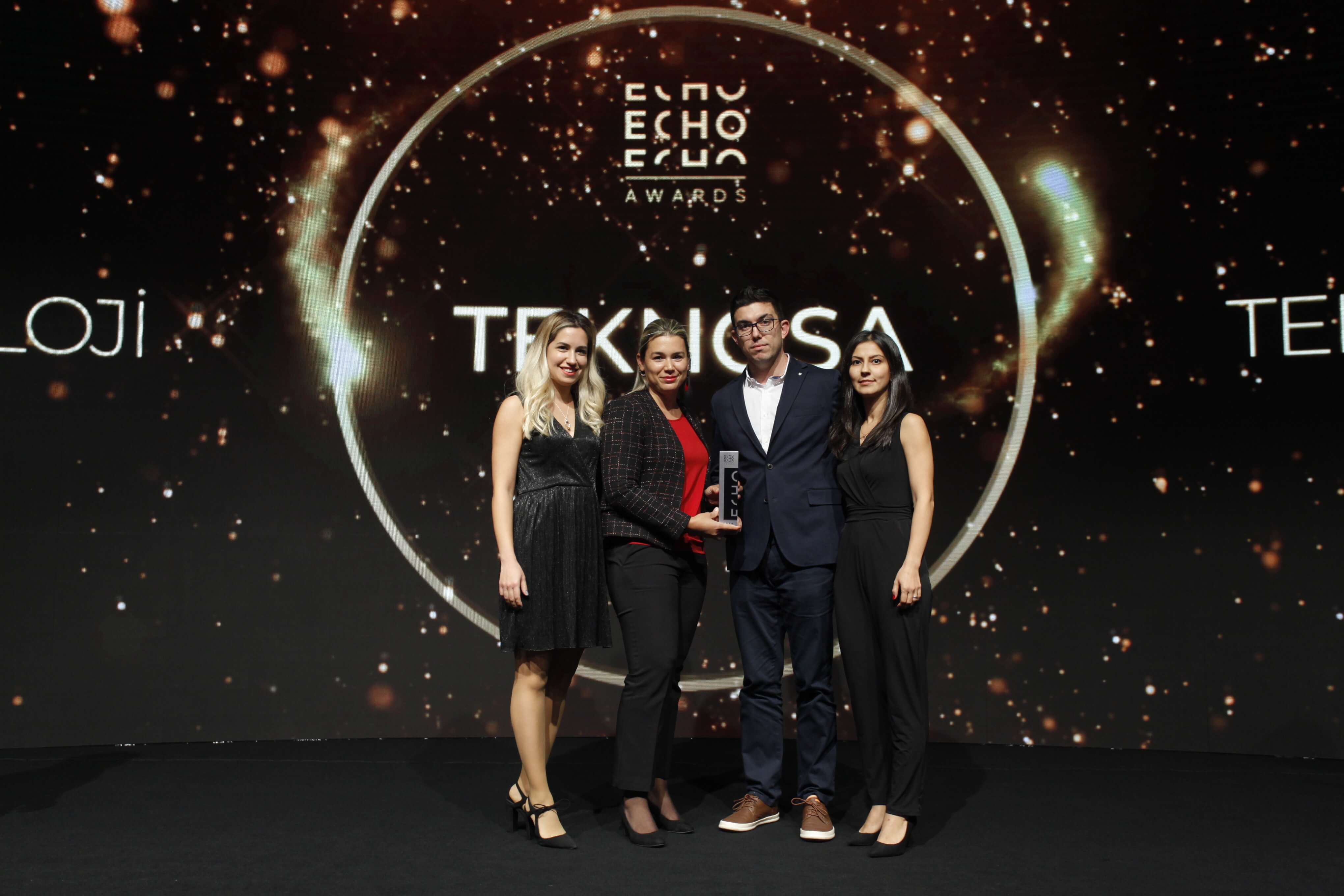 Türkiye'nin en büyük e-ticaret zirvesi ECHO Summit'te sektörün en iyileri ödüllerine kavuştu