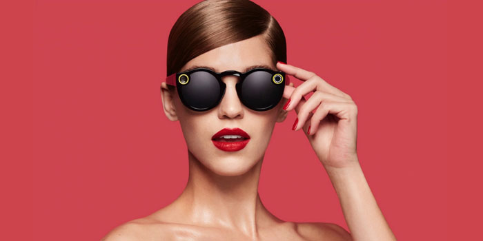 Snapchat, yeni gözlüğü Spectacles'ı duyurdu... Snapchat, yeni gözlüğü Spectacles'ı duyurdu...