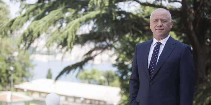 Koç Holding, 49.8 milyar TL konsolide gelir elde etti Koç Holding, 49.8 milyar TL konsolide gelir elde etti