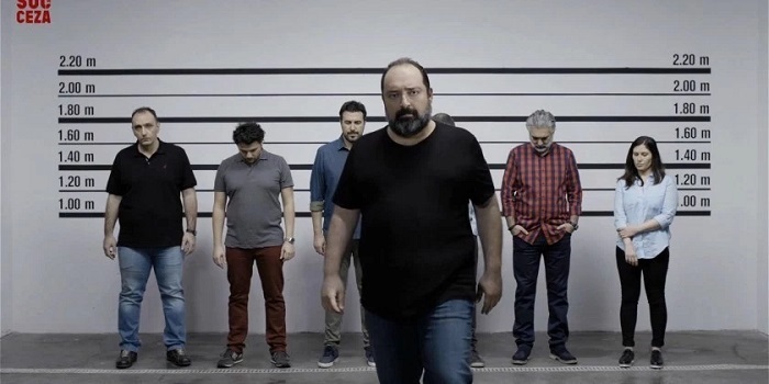 İletişimde popülizm duygusallık ve yüzeyseliğin yılı… İletişimde popülizm duygusallık ve yüzeyseliğin yılı…