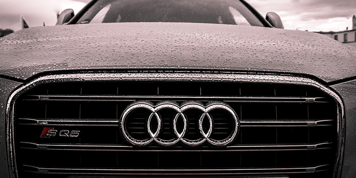 Audi tesislerine polis baskını! Audi tesislerine polis baskını!