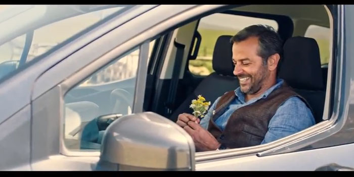 Ticarette farklı olmanın yolu bu reklamdan geçiyor Ticarette farklı olmanın yolu bu reklamdan geçiyor