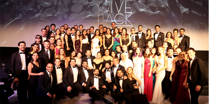 İş ve girişimcilik dünyası Giveback Gala'da bir araya geldi İş ve girişimcilik dünyası Giveback Gala'da bir araya geldi