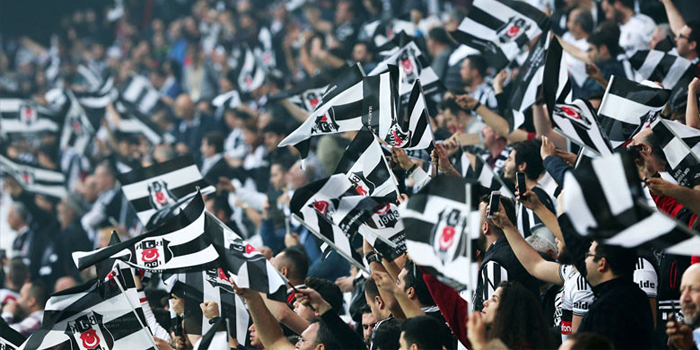 Türkiye’nin en “flörtöz” taraftarı Beşiktaşlılar oldu Türkiye’nin en “flörtöz” taraftarı Beşiktaşlılar oldu
