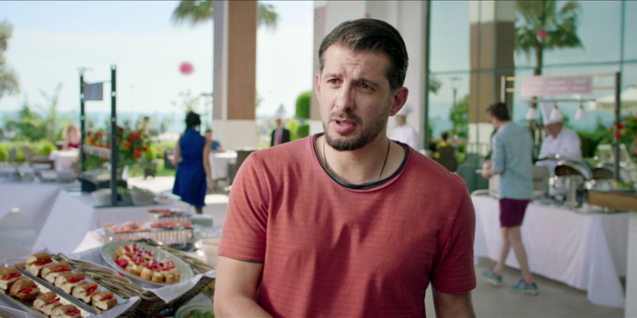 Kerem Tunçeri'nin "Kredisi Sonsuz" Kerem Tunçeri'nin "Kredisi Sonsuz"