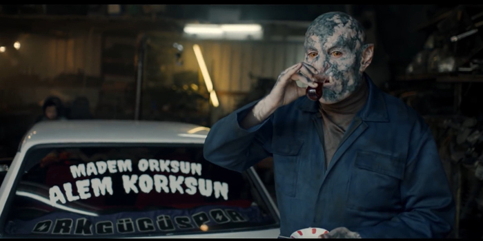 Berberiyle, ustasıyla Orklar aramızda... Berberiyle, ustasıyla Orklar aramızda...