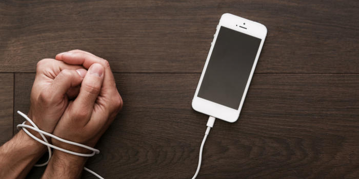 Cep telefonu gücü ele geçirdi: Telefonum olmadan asla! Cep telefonu gücü ele geçirdi: Telefonum olmadan asla!