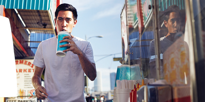 Sosyal medyanın “dijital sihirbazı”: Zach King Sosyal medyanın “dijital sihirbazı”: Zach King