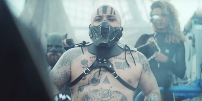 Marsilya'dan “Mad Max” göndermeli sıra dışı forma tanıtımı Marsilya'dan “Mad Max” göndermeli sıra dışı forma tanıtımı