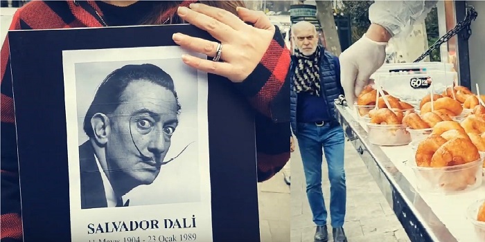 Bir reklam ajansı Dali’nin 30’uncu ölüm yıldönümü için neden lokma döktürür? Bir reklam ajansı Dali’nin 30’uncu ölüm yıldönümü için neden lokma döktürür?