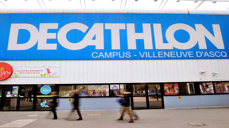 Decathlon’da “Koşucu başörtüsü” krizi Decathlon’da “Koşucu başörtüsü” krizi