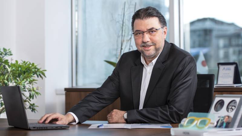 Hoya Türkiye'nin yeni Satış ve Pazarlama Direktörü belli oldu Hoya Türkiye'nin yeni Satış ve Pazarlama Direktörü belli oldu
