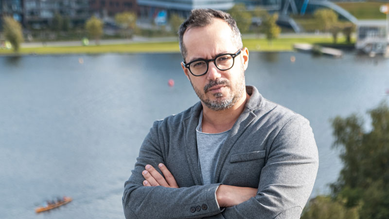 Tolga Büyükdoğanay Ogilvy Social.Lab’in Kreatif Direktörü oldu Tolga Büyükdoğanay Ogilvy Social.Lab’in Kreatif Direktörü oldu