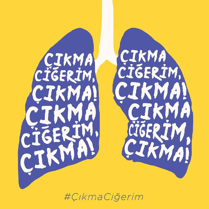 Kadıköy'deki heykeller Serdesin'le dile geldi: "#EvdeKal"