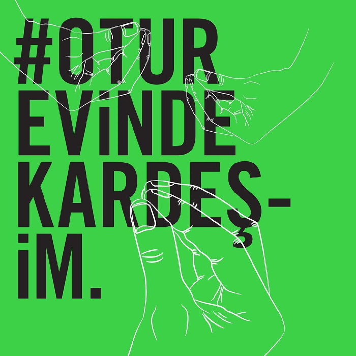 Kadıköy'deki heykeller Serdesin'le dile geldi: "#EvdeKal"