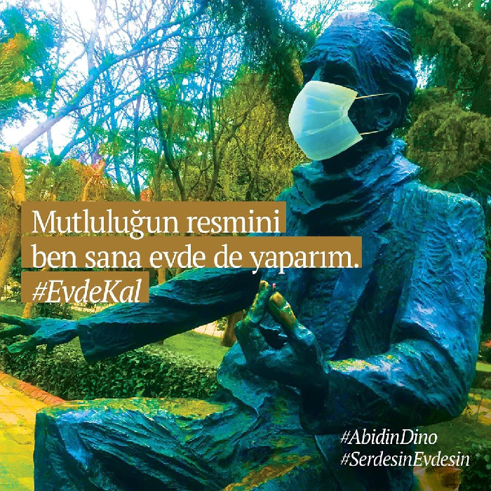 Kadıköy'deki heykeller Serdesin'le dile geldi: "#EvdeKal"