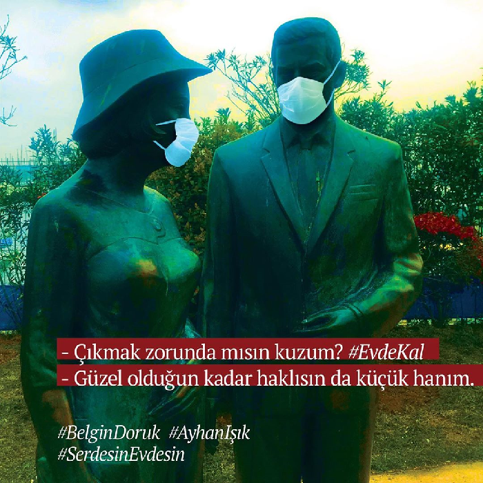 Kadıköy'deki heykeller Serdesin'le dile geldi: "#EvdeKal"