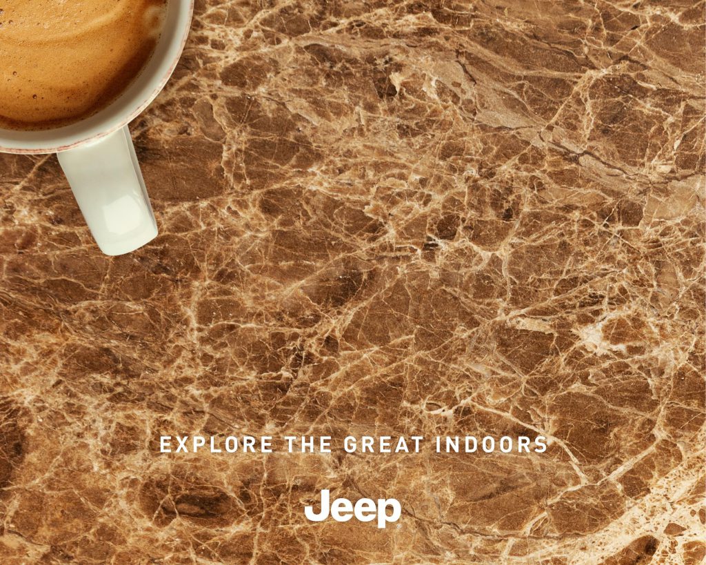 Jeep #evdekal mesajına kendi yorumunu getirdi