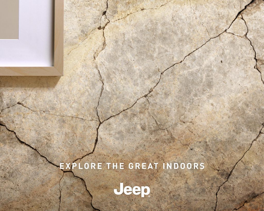 Jeep #evdekal mesajına kendi yorumunu getirdi