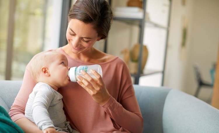 Philips'ten "Evde Hayatı Birlikte İyileştiriyoruz" kampanyası Philips'ten "Evde Hayatı Birlikte İyileştiriyoruz" kampanyası