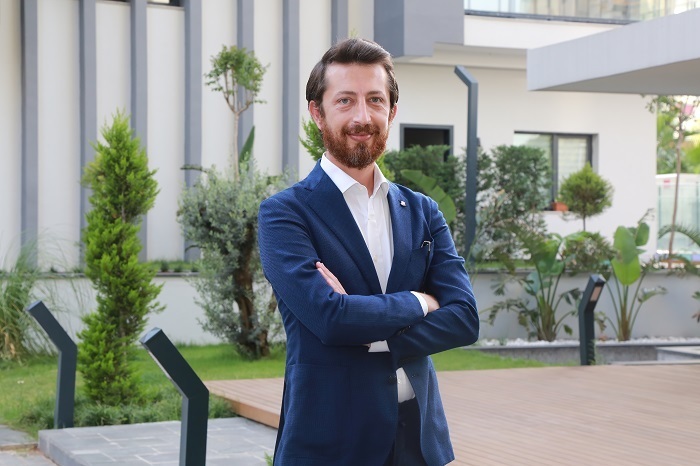 İşte tekmili birden &quot;Adanalılar&quot; ve hayallerindeki yaşam&hellip; Marketing