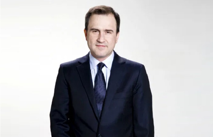 FOX Ana Haber’de Fatih Portakal'ın yerine geçecek isim belli oldu: Selçuk Tepeli FOX Ana Haber’de Fatih Portakal'ın yerine geçecek isim belli oldu: Selçuk Tepeli
