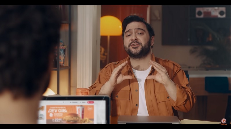 Popeyes'tan XL reklam filmi! Popeyes'tan XL reklam filmi!