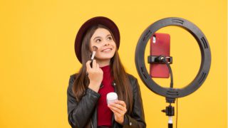 Yeni bir kavram daha: Sahte Benlik