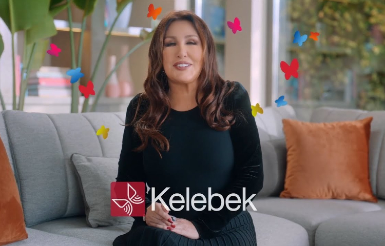 Nukhet Duru kadınları "Kelebek gibi coşkuyla uçmaya" davet ediyor