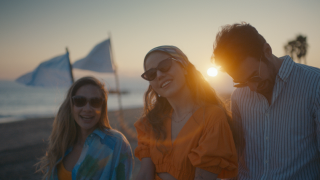 Müge Boz, Yusuf Çim ve Cansu Akın birlikte kamera karşında