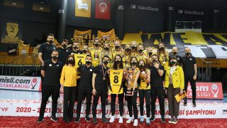 VakıfBank, Sultanlar Ligi’nde 12. kez şampiyon oldu!
