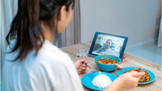 Ramazan'ın yükselen trendi sanal iftarlar