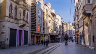 Mağaza ve dükkanların kapanma saati değişti